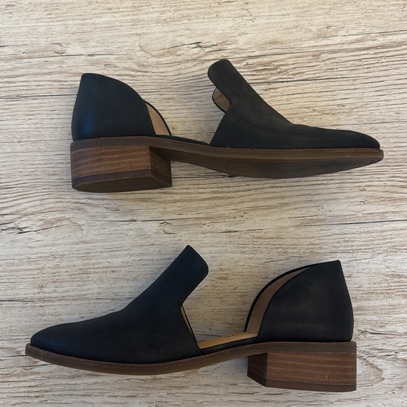 Lucky Brand Gennifa Black Leather Cutout Slip On Loafer Size 6M - Picture 4 of 8